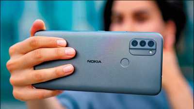 Nokia C31搭载三颗主镜头，採用Google相机技术，内建夜拍与人像拍摄模式。