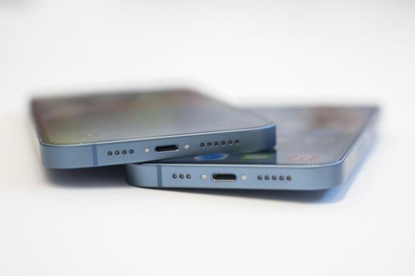 欧盟新规，2024年底前，iPhone、安卓必须统一USB-C接孔。