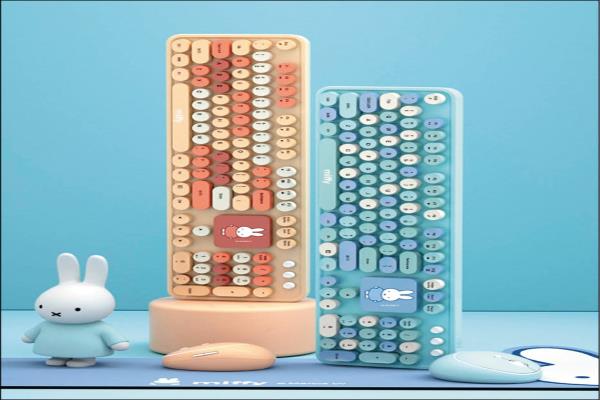 Miffy×MiPOW全尺寸无线键盘鼠标套装组，博客来优惠价1,690元。1月31日前全馆消费累积满1,688元送168点OPENPOINT。