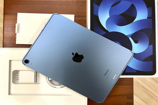 “该买 Pro 还是 Air”？苹果第五代 iPad Air 开箱体验