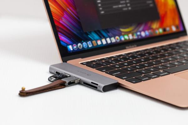 MacBook Hub 超高CP值推荐：CASA Hub 5E 五合一的 USB-C 集线器开箱