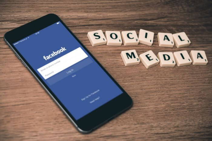 调整iOS版Facebook字体大小